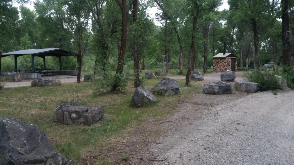 Twin Bridges Park Camp and Canoe near Rexburg, Idaho Free Arenas