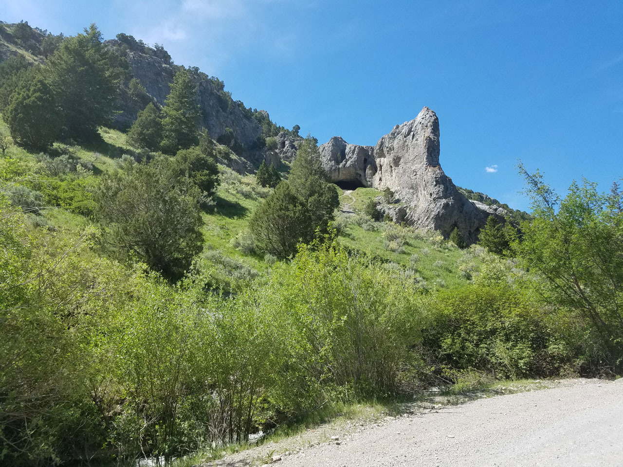 40 Horse Cave Cave and Hike near Firth, Idaho Free Arenas