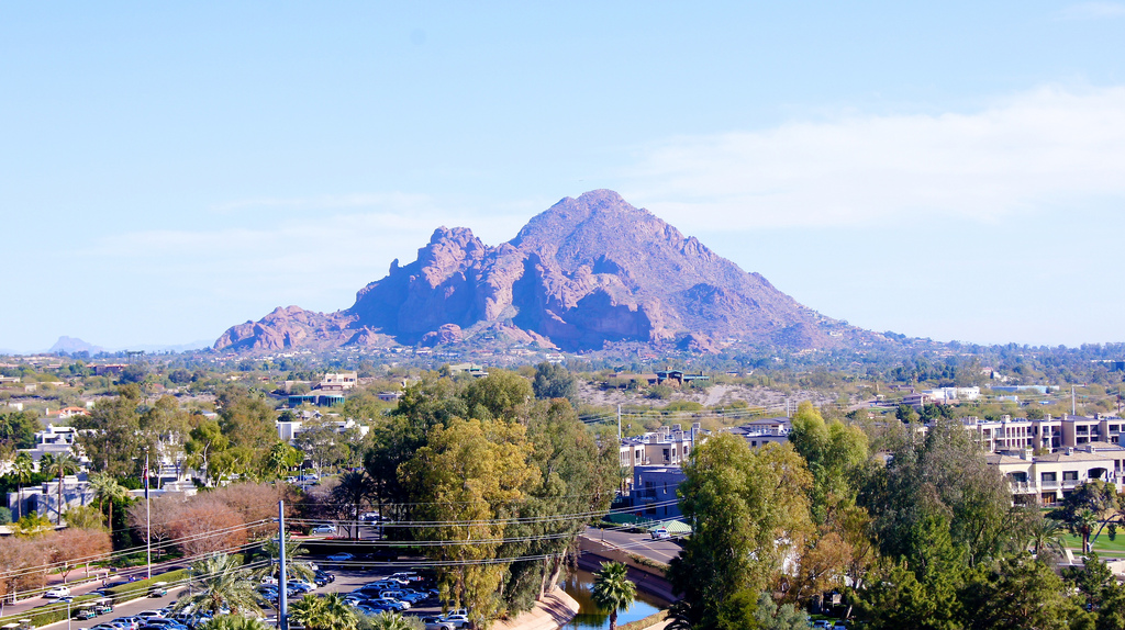 Camelback Mountain Hike and Rock Climb near Phoenix, Arizona Free Arenas