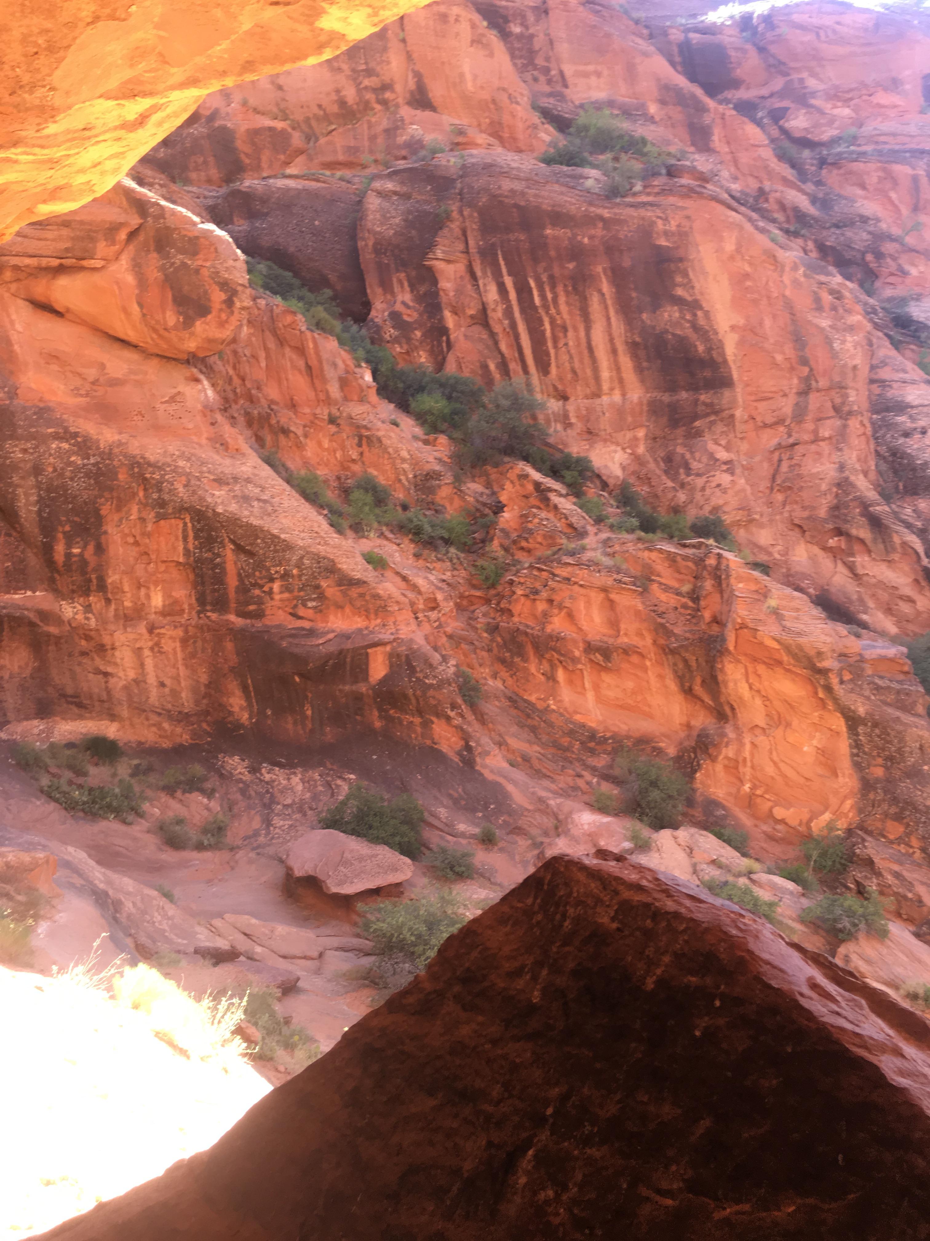 Red Reef trail - Hike near Hurricane, Utah - Free Arenas