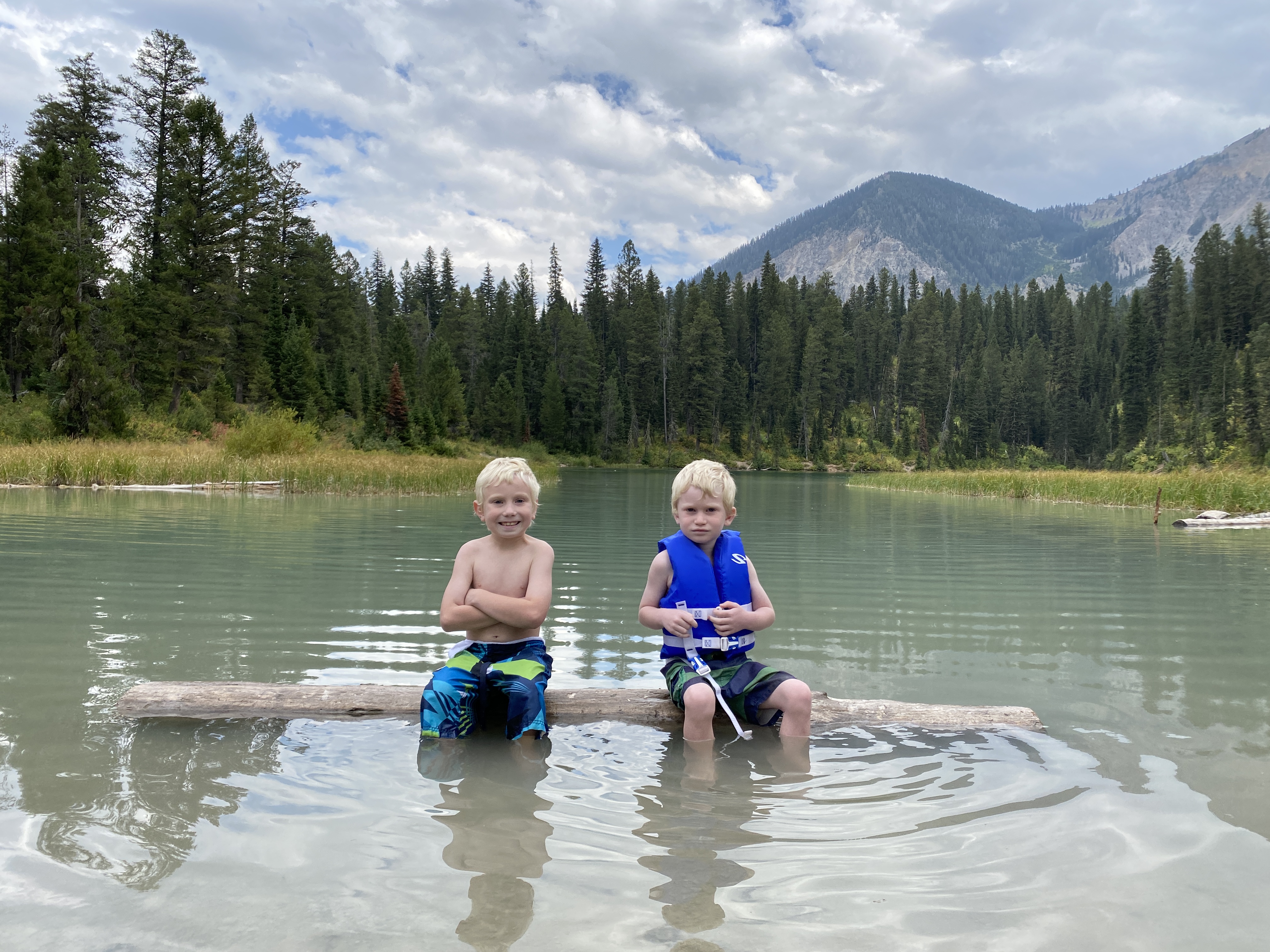 Murphy Lakes Canoe, Hike, and Swim near Bedford, Wyoming Free Arenas