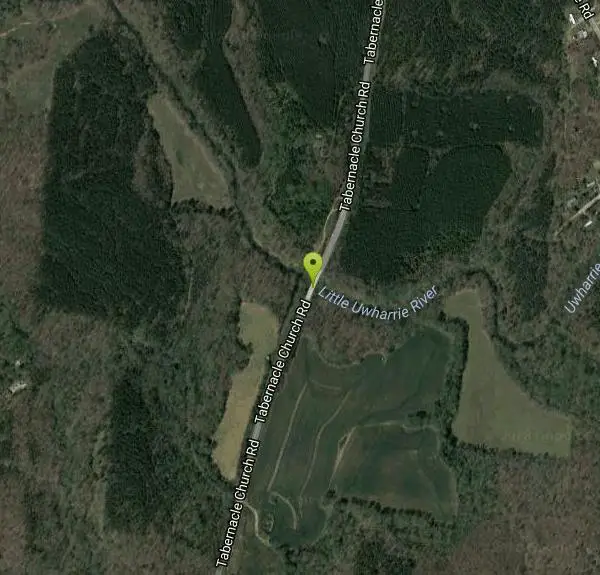 Hike and Swim at Looking Glass Falls near Brevard, North Carolina. Maps, directions, and reviews. Looking Glass Falls is a gorgeous and easily accessible waterfall in Brevard, North Carolina. This waterfall is a short and...