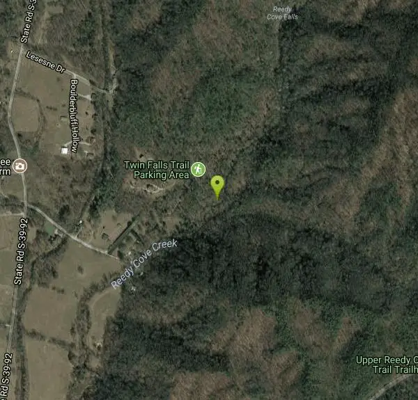 Swim at Moonshine Falls Area near Bishopville, South Carolina. Maps, directions, and reviews.
