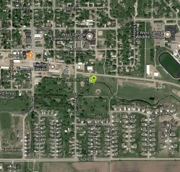 Disc Golf at Turtle Creek Disc Golf Course near Hartford, South Dakota. Maps, directions, and reviews. Mostly flat with little to no foliage. A small creek runs alongside the course and bike path. Public (No Fee)