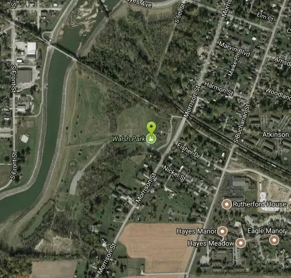 Disc Golf at Walsh Park Disc Golf Course near Fremont, Ohio. Maps, directions, and reviews. Scenic course on the Sandusky River. Open and tight fairways and elevation. Water hazard on #13 & 14. Increased from 9 to 18 holes in...