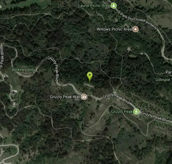 Hike and Mountain Bike at Grizzly Peak Trail near Berkeley, California. Maps, directions, and reviews. Grizzly Peak Trail is located near La Loma Park in the Berkeley Hills section of the city of Berkeley,...