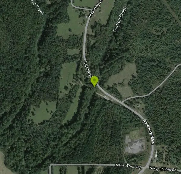 Canoe, Kayak, and Swim at Cadron Creek near Damascus, Arkansas. Maps, directions, and reviews. Cadron Creek is a 10 mile long creek located near Buffaloe River. Cadron Creek has a variety of pools and rapids along it, making it...