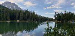 String Lake kayaking, swimming, and Mt. Moran courtesy of endovereric↗