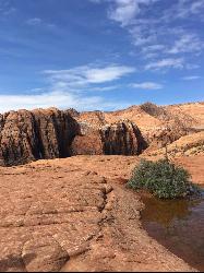 View of Snow Canyon from Butterfly trail added by torontoty1214