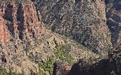 Roaring Springs, a highlight of the trail courtesy of Grand Canyon National Park&nearr; (CC BY 2.0&nearr;)