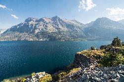 St. Mary Lake and Wild Goose Island courtesy of m01229 from USA&nearr; (CC BY-SA 2.0&nearr;)