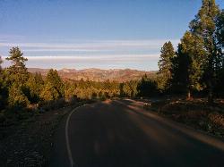 The country southwest of the reservoir along Forest Road 73 courtesy of Moxfyre&nearr; (CC BY-SA 3.0&nearr;)
