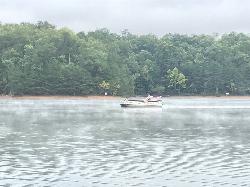 Boats rafted up on Laurel River Lake over a summer holiday weekend courtesy of Regina Roby, London Ranger District, U.S.Forest Service-Daniel Boone National Forest&nearr; (Public domain&nearr;)