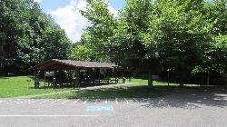 Picnic shelter and parking at the Little Pond Trail area inside the park. courtesy of Aesopposea&nearr; (CC BY-SA 3.0&nearr;)