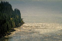 Donner Lake seen from the south shore near China Cove courtesy of Mark Harpur luckybeanz&nearr; (CC0&nearr;)