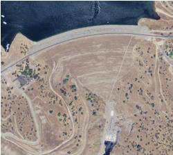 New Don Pedro Dam, which impounds the reservoir beside the Fleming Meadows recreation area courtesy of USGS&nearr; (Public domain&nearr;)