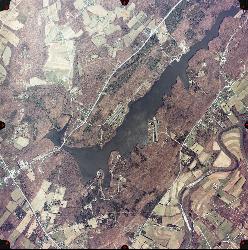 USGS aerial photograph showing the shape of 340-acre Pinchot Lake and its arms. courtesy of USGS&nearr; (Public domain&nearr;)