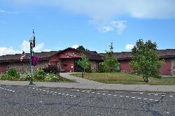 The Sawyer County Courthouse in Hayward. courtesy of TheCatalyst31&nearr; (CC0&nearr;)