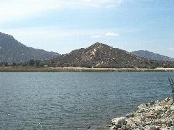 The hill on Alessandro Island in the middle of the lake courtesy of Summit Hopper&nearr; (CC BY 2.0&nearr;)