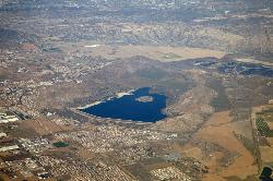 Aerial view of Lake Perris and the recreation area courtesy of Doc Searls&nearr; (CC BY 2.0&nearr;)
