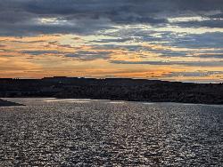 Sunset over the main body of Starvation Reservoir in July 2026. courtesy of Vkoid&nearr; (CC BY-SA 3.0&nearr;)