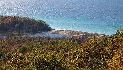 The north end of North Bar Lake, where the outlet crosses the sand bar into Lake Michigan. courtesy of ksblack99&nearr; (Public Domain Mark&nearr;)